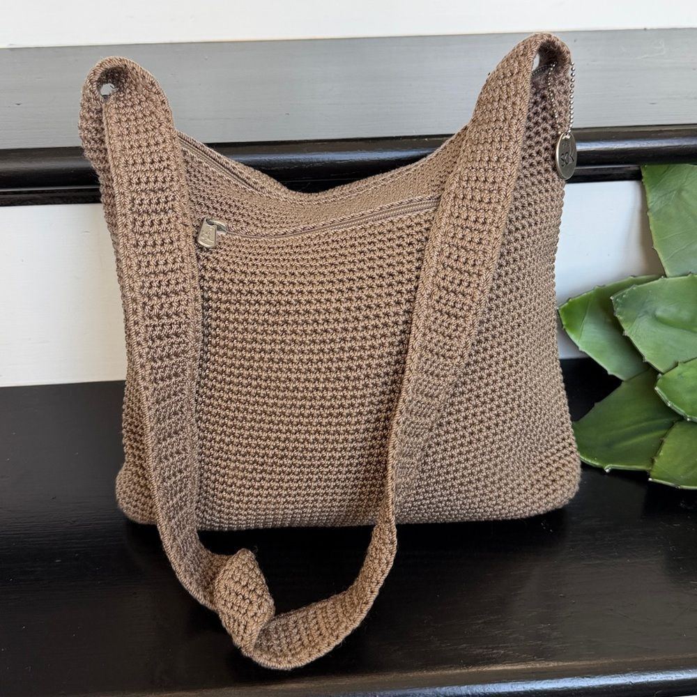 The Sak woven neutral shoulder purse clean non smoking tan boho relaxed vibe - Picture 7 of 10